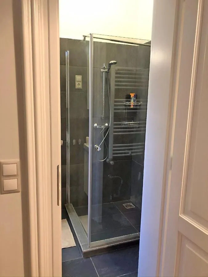 Apartment Modern Comfort In Historical Budapest Ungarn